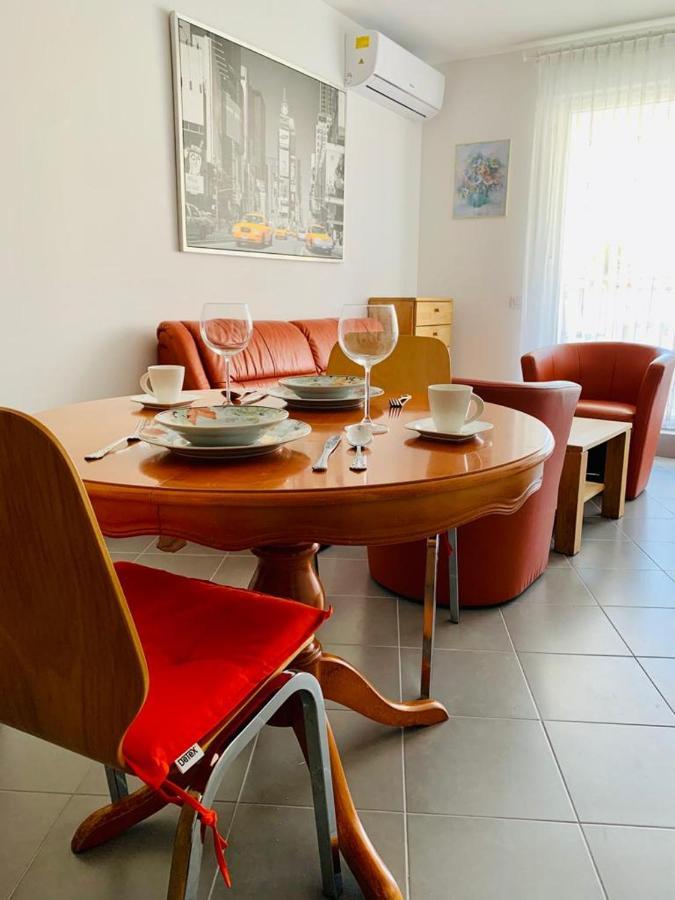 Apartment Alexandra プレマントゥーラ エクステリア 写真