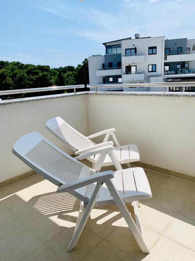 Apartment Alexandra プレマントゥーラ エクステリア 写真